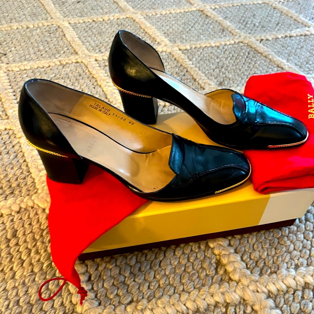 Bally block heel open side pumps
